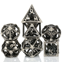 Jeu de dés polyédriques en cuivre Dragon Hollow, 7 pièces, avec dés carrés de 16 mm pour D&D RPG, pour Donjons et Dragons