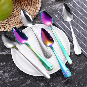 Cuchara de acero inoxidable para raspar puré de manzana, herramienta para complementar la alimentación de bebés, cuchara para raspar puré de kiwi, productos para madres y bebés - Product Image 1