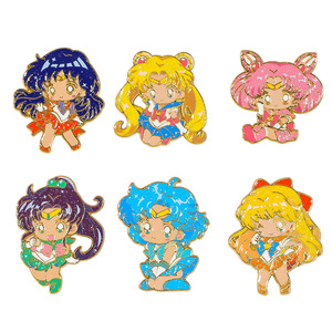 Broches de Metal Esmaltado con Diseños Nuevos al por Mayor, 4000 Tipos de Broches con Logotipo Bonito, Serie Sailor Moon, Broches para <span class=keywords><strong>Cuello</strong></span> - Product Image 2