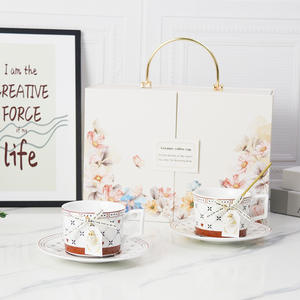 Ensemble tasse et assiette à café de luxe léger, design élégant, cadeau Saint-Valentin, en céramique - Product Image 3