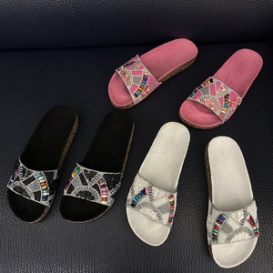 OLICOM Individuelles Logo Großhandel Damen Sommer Strand-Slides für Frauen Strass-Sandalen Damen Casual Rutschfeste Hausschuhe mit Diamanten - Product Image 3