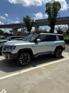 BYD Denza B8เสือดาว8 2026 2025 BYD <span class=keywords><strong>รถ</strong></span> SUV ขนาดใหญ่6ที่นั่งแบบปลั๊กอินขนาดใหญ่<span class=keywords><strong>รถ</strong></span> VEV ไฮบริด2.0T สมการเสือดาว8มีในสต็อก - Product Image 2