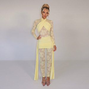 Combinaison en dentelle pour femme avec ruban, coupe ajustée, pour soirée, en tissu polyester micro-élastique fin - Product Image 1