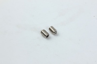 Vis à tête hexagonale métriques à fente - Vente en gros d'éléments de fixation en acier au carbone/acier inoxydable de grade 4.8 et 6.8, provenant de fabriques chinoises