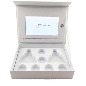 Caja de regalo hecha a mano de paquete plano caja de regalo de vídeo con pantalla para promoción - Product Image 1