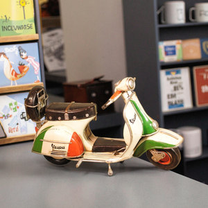 Modellino di Moto in Ferro Battuto Artigianale in Scala 1:12, Imitazione Antica, per Decorazioni Domestiche - Product Image 4