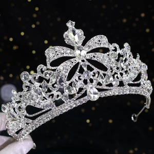 Exquisita lágrima Europea corona de diamantes de imitación elegante lazo real accesorios para el cabello de boda Noble elegante encanto tiaras de plata - Product Image 3