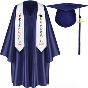 Venta al por mayor de diseño personalizado de alta calidad niños graduación bata preescolar con sombrero - Product Image 1