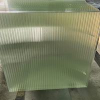Hoja de patrón estriado de vidrieras Ultra, vidrio templado grabado decorativo para cocina, baño, uso Industrial hueco