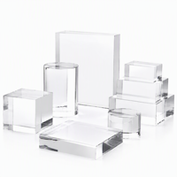 Base de présentation en acrylique personnalisée, bloc transparent solide, support en cube, socle pour photographie de produits avec bord poli pour la vente au détail