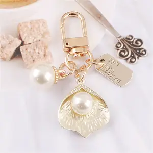 Thanh Lịch Thư Nhãn Phụ Nữ Cô Gái Ngọc Trai Móc Chìa Khóa Túi Xách Treo Mặt Dây Chuyền Keyring Vỏ Trái Tim Mặt Dây Chuyền Keychain