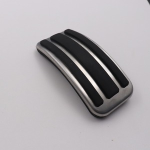 Carest <span class=keywords><strong>Accessoire</strong></span> de voiture pour Peugeot 307 2008 <span class=keywords><strong>207</strong></span> 301 CC <span class=keywords><strong>SW</strong></span> GTI/RC 208 GTI 308 408 CC AT/MT STD Pédale Autocollant Sytling Cover Pad - Product Image 3