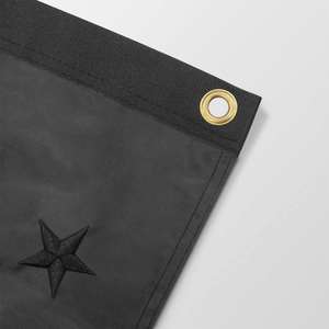Drapeau américain noir durable 3x5 pieds avec œillets en laiton aux couleurs vives, broderie d'étoiles, accessoire de qualité pour décoration - Product Image 4