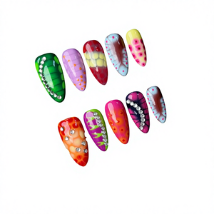 Ongles pressés en <span class=keywords><strong>diamant</strong></span> à motif de pois peints à la main, taille moyenne, en amande, avec colle, ongles artificiels pour filles et femmes - Product Image 1