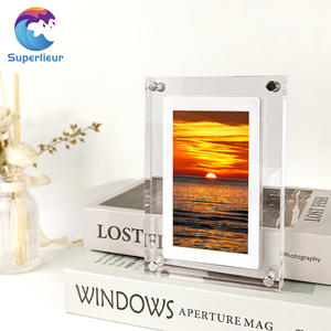Superlieur <span class=keywords><strong>Motion</strong></span> 7 Zoll Acryl Digitaler Bilderrahmen Video-Bilderrahmen-Player 1500mAh Akku - Product Image 4