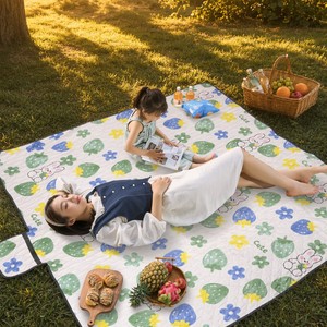 Tapis de pique-nique matelassé à ultrasons, imperméable, pliable, en tissu Oxford, motif lapin mignon, personnalisé, pour camping et plage, fabricant - Product Image 4