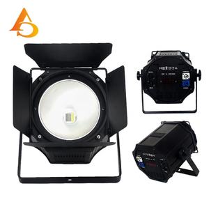 Equipo de Iluminación LED Profesional para Escenarios, Luz LED COB de 200W para Discotecas y Clubs con Barndoor - Product Image 2