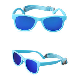 2025 Lunettes <span class=keywords><strong>de</strong></span> <span class=keywords><strong>soleil</strong></span> personnalisées pour garçons et filles Lentilles TAC polarisées flexibles avec sangle pour enfants - Product Image 3