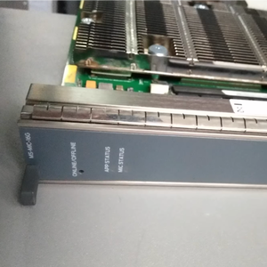 Module réseau Juniper d'occasion MS-MIC-16G avec fonction PoE, 32 ports, capacité de commutation de 2,56 Tbps, Full-Duplex et Half-Duplex - Product Image 3