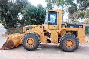 Pala cargadora de ruedas CAT 950E usada CAT 966F 966G 950F 950G a la venta - Product Image 6