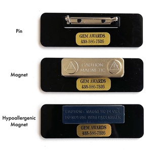 Plaque nominative magnétique rectangulaire personnalisable avec logo laser argenté, style imitation antique, badge nominatif pour marque, étiquette nominative en métal à épingle - Product Image 2