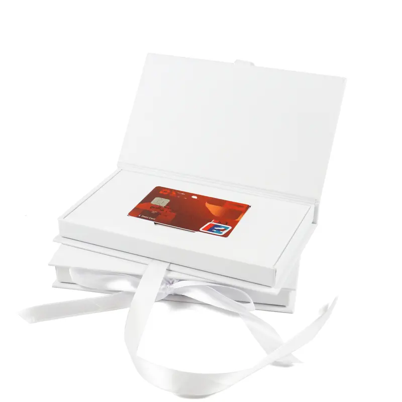 Crown win vip membership pro gsm credit card and lanyard box packaging cardboard white magnetic gift box with satin paper boxes
