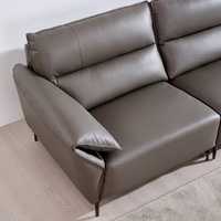 Sofá cama reclinable moderno de 3 plazas estilo Chesterfield con forma rectangular, brazos curvos sin espalda de cuero genuino para el hogar y la sala de estar