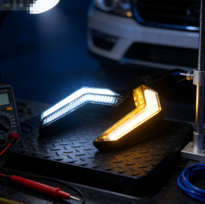 Accesorios de Modificación para Motocicletas, Luz Direccional LED de Dos Colores con Forma de Ala, Efecto de Agua Fluyendo, Alas de Ángel Horizontales - Product Image 6