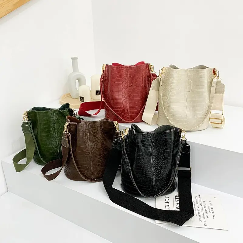 New Arrival Crocodile Crossbody Bag For Women Designer Women Shoulder Bags Luxury PU Leather Bucket Bag Handbag