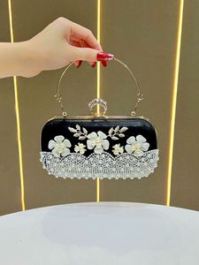 Bolso de noche floral para mujer, tipo clutch con cadena, brillante, con asa superior, bolso de hombro de moda, con perlas y cuentas florales, y carteras - Product Image 6
