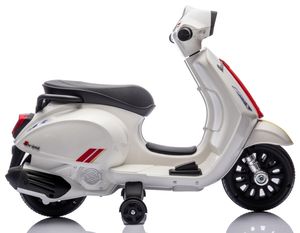 Motocicleta eléctrica con licencia <span class=keywords><strong>VESPA</strong></span> para niños, coche de juguete para niños de 2 a 4 años, juguete de plástico alimentado por batería para la venta - Product Image 5