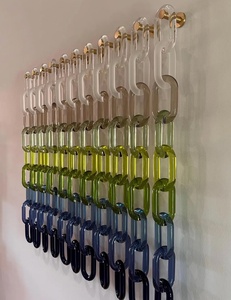 Catena di Elementi Acrilici Colorati per Decorazione Murale, Personalizzabile, per Design d'Interni e Arredamento Casa - Product Image 1