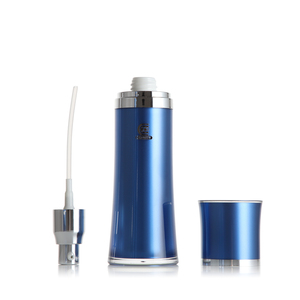 Botella de bomba de loción acrílica cilíndrica Envase cosmético con anillo de plata - Product Image 3