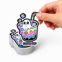 Autocollant personnalisé avec logo de marque, holographique, motif fantôme mignon, dessin animé, imperméable, découpé, pour bouteille d'eau et gobelet