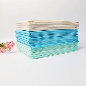 Exportateur ODM de tapis d'entraînement pour animaux de compagnie à 6 couches avec barrière de protection, et de tapis jetables surdimensionnés auto-adhésifs pour animaux de compagnie, pour la vente en gros - Product Image 2