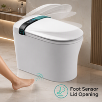 CE WC intelligent allongé avec buse autonettoyante automatique, siège chauffant, lavage féminin, siphon en P/S, capteur de pied et télécommande