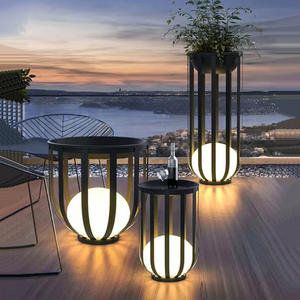 Lámpara de patio decorativa creativa impermeable para jardín al aire libre, lámpara de exterior de ambos lados para terrazas de hoteles - Product Image 1