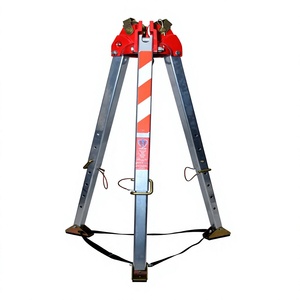Trépied de sécurité en alliage d'aluminium industriel avec hauteur réglable pour une sécurité accrue sur le lieu de travail - Product Image 4