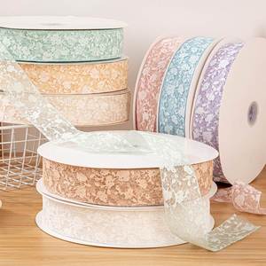 Ruban en dentelle florale ajourée romantique de 5 cm x 10 yards pour bouquets de mariage, emballage cadeau et décoration de gâteaux - Vente en gros - Product Image 1