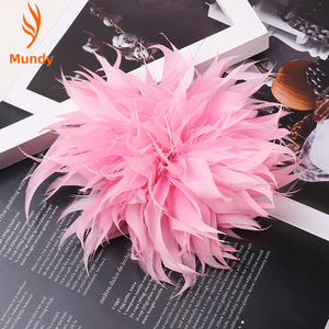 Broche de Plumas y Cinta Decorativa para el Día de la Madre, Regalo para el Día del Padre, Fiesta de Oficina, Intercambio de Regalos - Product Image 6