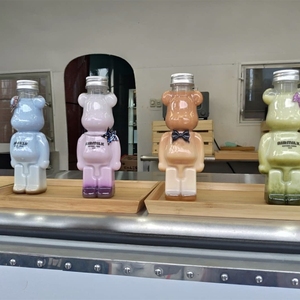 Bouteille pour thé au boba, ours brillant de qualité alimentaire, de 360ml, 500ml, 700ml, vente en gros, 1 pièce - Product Image 6
