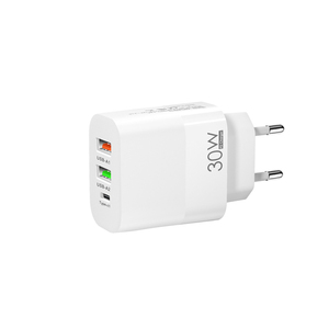 <span class=keywords><strong>D2403</strong></span> Incarcator 30W Timebox avec 3 ports, 1 Type-C et 2 USB, chargeur super rapide - Product Image 2