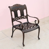 Meubles rétro d'extérieur de style européen pour cour et balcon tables et chaises en fonte d'aluminium