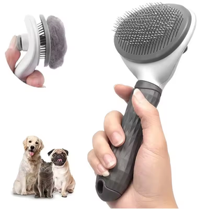 All'ingrosso strumento massaggiante per animali domestici pettine per capelli per cani Deshedding <span class=keywords><strong>Pet</strong></span> Grooming cane con spazzola per peli di gatti - Product Image 1