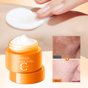 BIOAQUA Nouvelle Crème Éclaircissante à la Vitamine C Rajeunissante Nourrissante Raffermissante Soins du Visage Anti-oxydant Peau Lumineuse et Lisse - Product Image 5