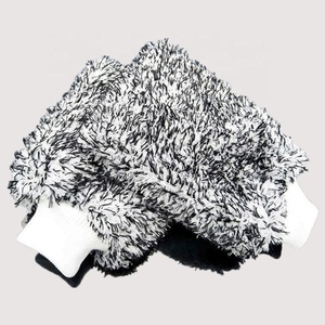 Gants de nettoyage en microfibre absorbant en peluche doux pour l'entretien de la voiture - Product Image 3