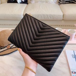 Pochette de luxe en cuir haut de gamme pour femme, sac à bandoulière pour usage quotidien et professionnel, accessoire pour soirée romantique, porte-cartes durable - Product Image 2