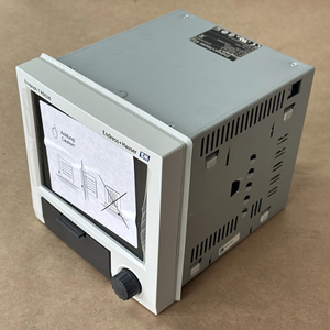 100% Neuf Endress Hauser Ecograph T RSG35 Data Manager avec 12 entrées analogiques, 6 entrées numériques, écran TFT 5,7 pouces, prise en charge OEM pour les modèles certifiés - Product Image 1