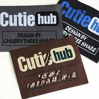 Étiquettes tissées en satin personnalisées, étiquettes de col à bord souple haute définition pour vêtements, écologiques, OEM, logo de marque personnalisé