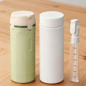 Bouteilles de voyage rechargeables 4 en 1, contenants portables pour cosmétiques, shampooing, gel douche, rangement de voyage - Product Image 2